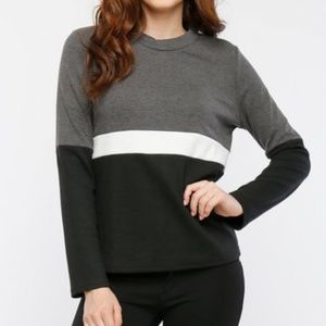 NWT Women's Long sleeve top size Large, Lumiere